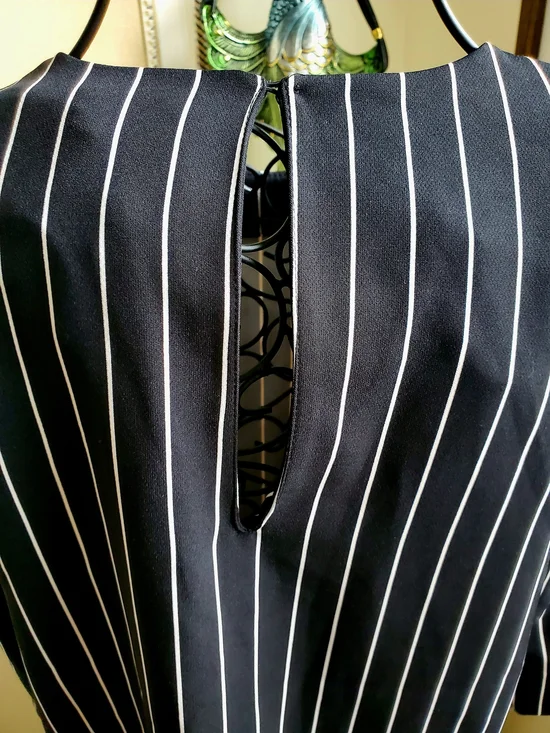 H&M Navy and White Pinstripe Long Sleeve Shift Dress - Picture 4 of 6